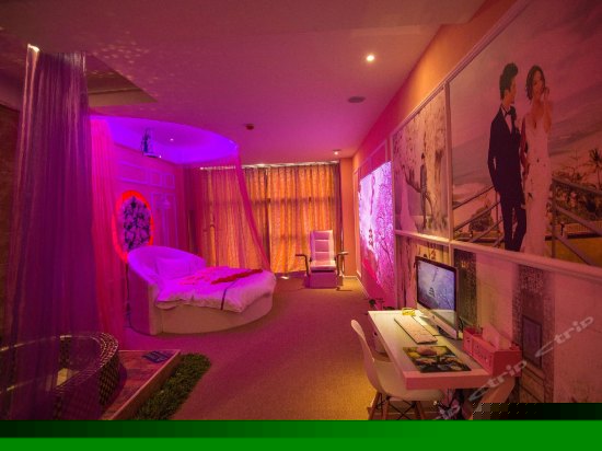 洞房花烛夜影院房