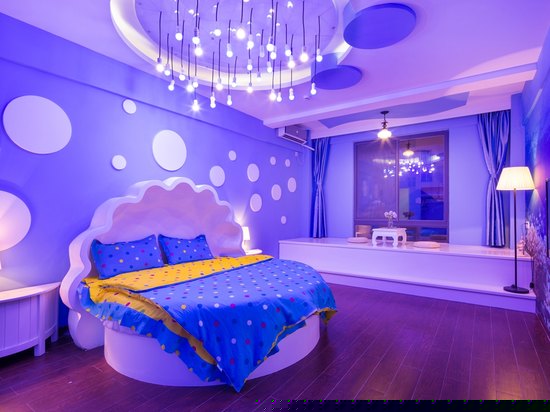 在云端系列圆床