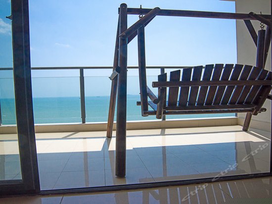 无敌海景大床房