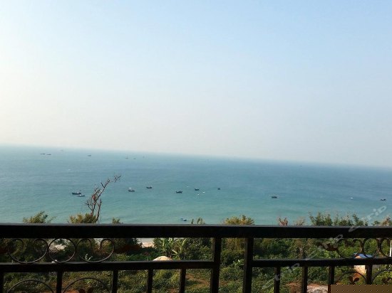 商务海景大床房