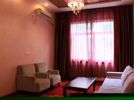 豪华套房(内宾)