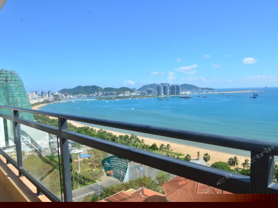 无敌180度海景套房两房一厅