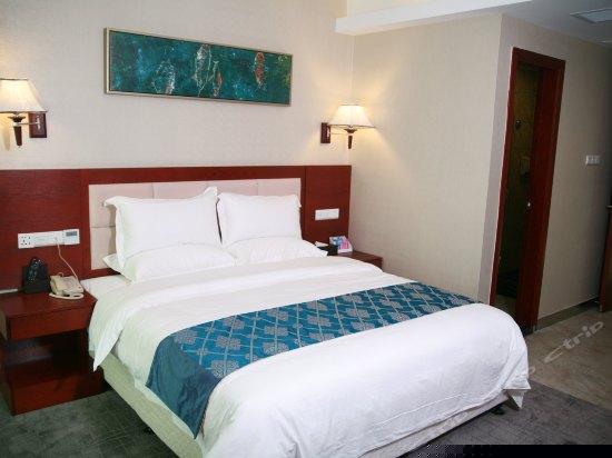 标准大床房（无窗）