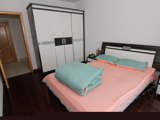 大阳台温馨大床房