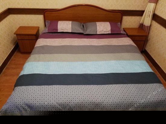 中式两室一厅套房