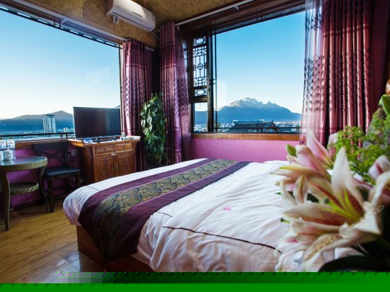 全景复式家庭房