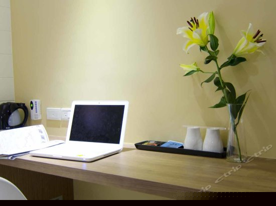 爱魅居淋浴4人房