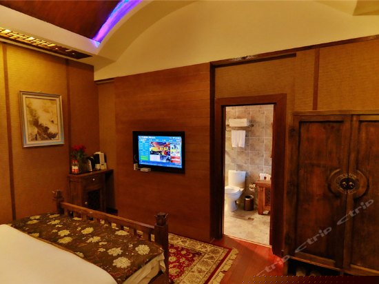 豪华阳台小套房