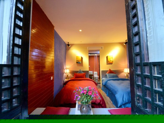 阳光精致标准间