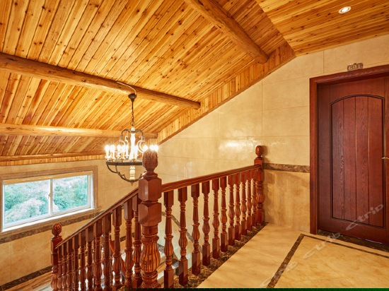 美式大阳台观景家庭套房