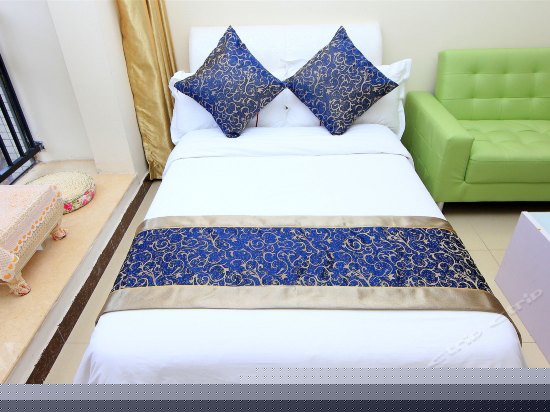 两房一厅四床房