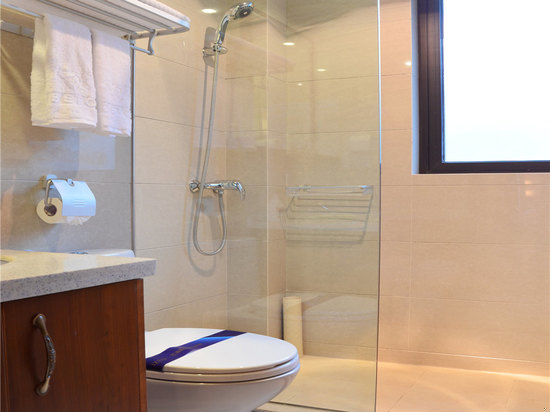 豪华山景双卧三床套房