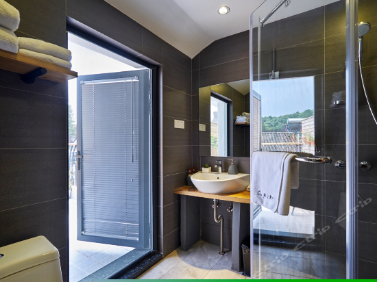 山景露台榻榻米