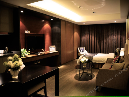 瑞蓝海景大床房