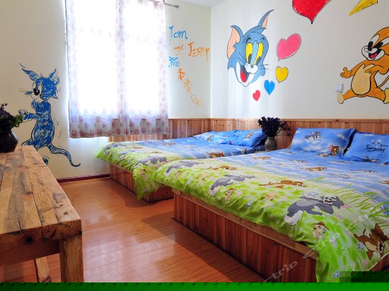 猫和老鼠主题房