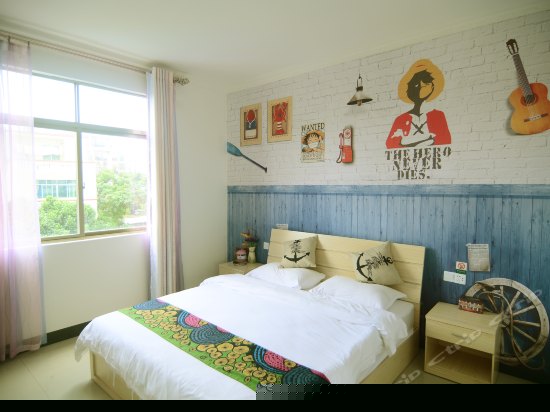 四楼大露台大床房