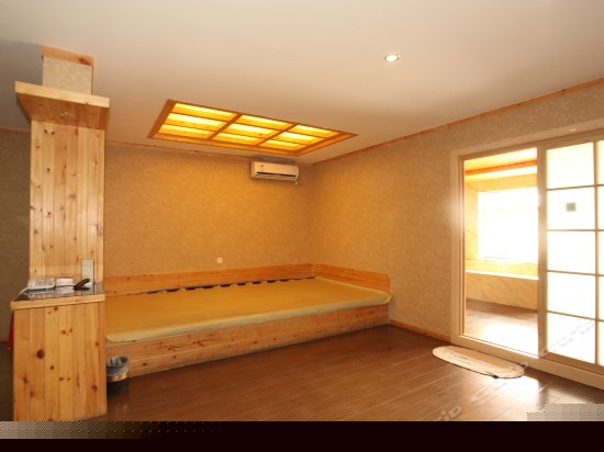 温泉汤の屋大号房