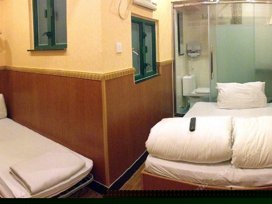 精品三人间(无窗）