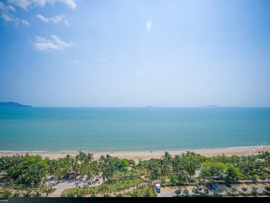 无敌海景大床房