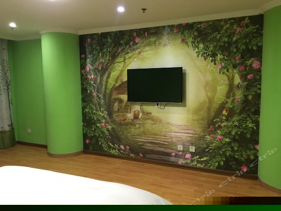 浩瀚森林大床房