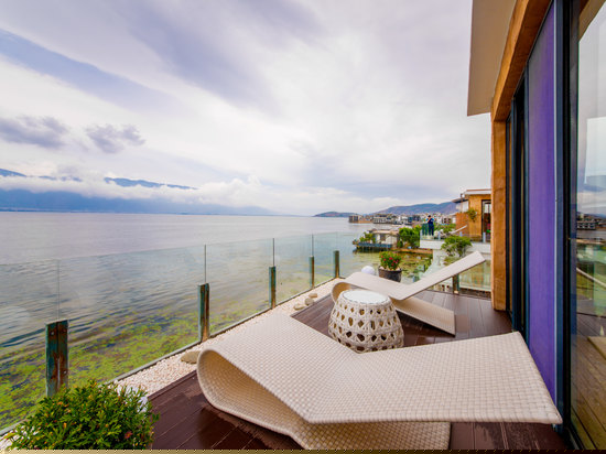 无敌海景大套房