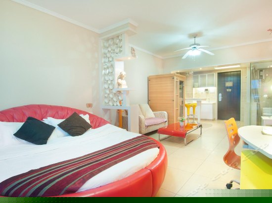 浪漫海景圆床房