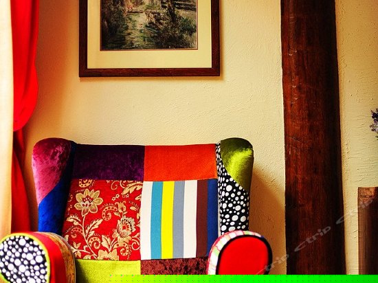 蓝羽堂豪华东南亚大床房