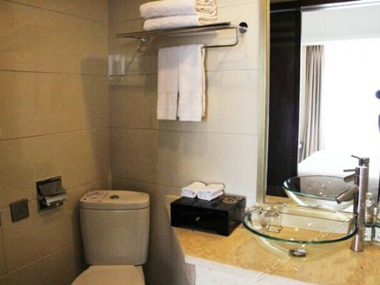 豪华商务大床间