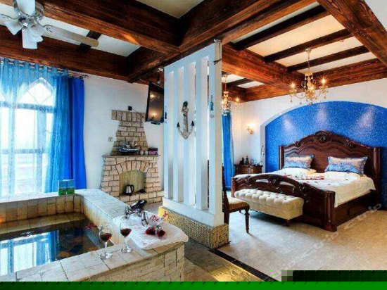 VIP主题室内温泉客房