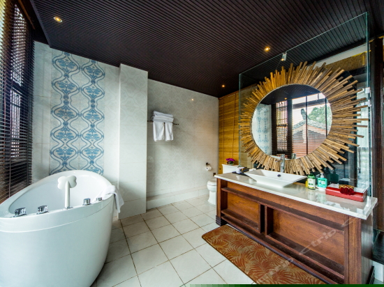 纳西庭院私享套房