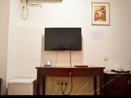 标准双人房(无窗)