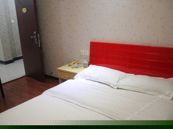 特价标准间(无窗)