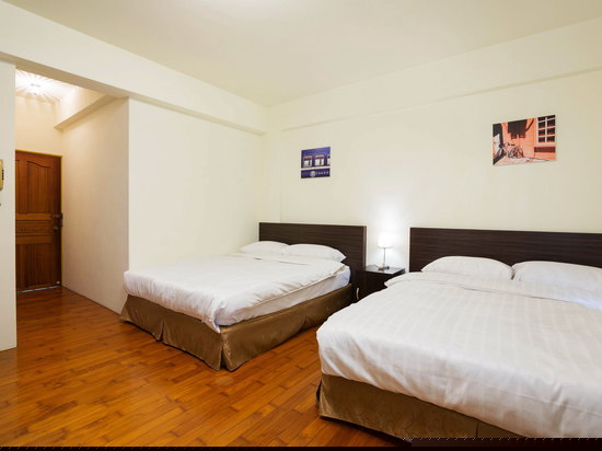 温馨四人房·二窝