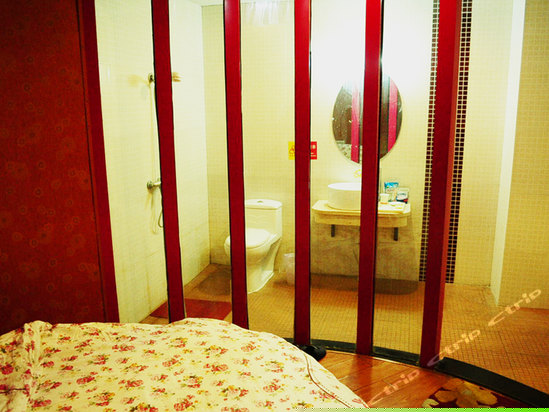 迷你大床房(无窗)