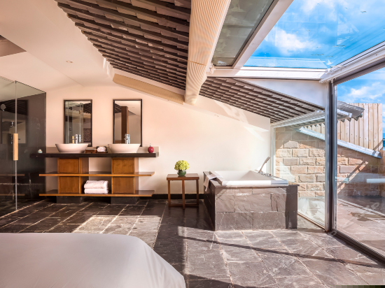 阁楼星空海景大套房