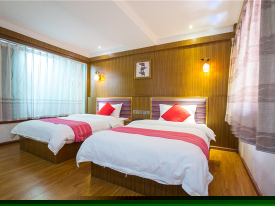 傣家风情双床房