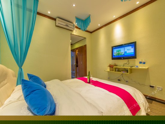 雅致浪漫大床房