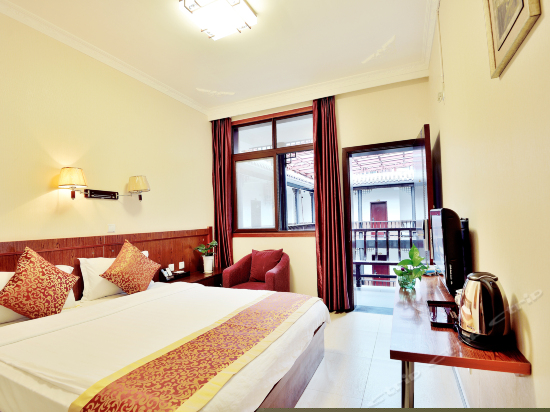 庭阁普通大床房