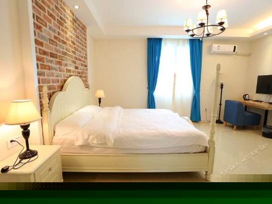 高级豪华大床房