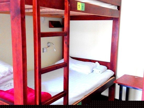 豪华六人房(按床位)