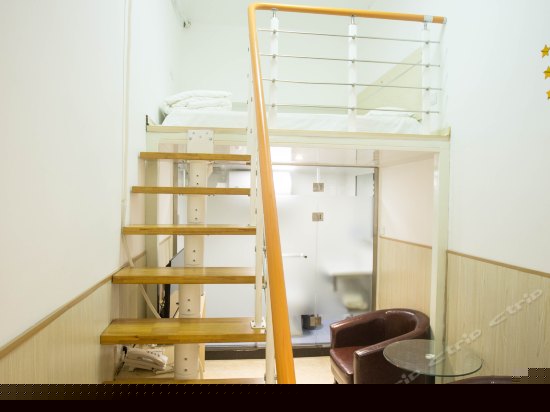 复式大床房(无窗)