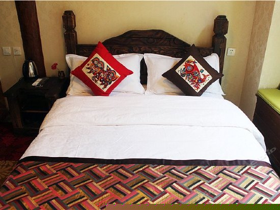 雅致大床房（昔归忆）