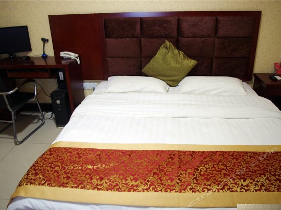 商务行政大床房