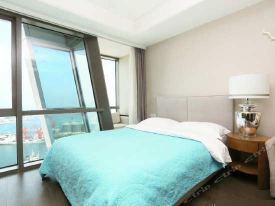 豪华海景大床房