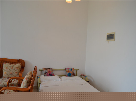 豪华亲海园景子母套（一房一厅）