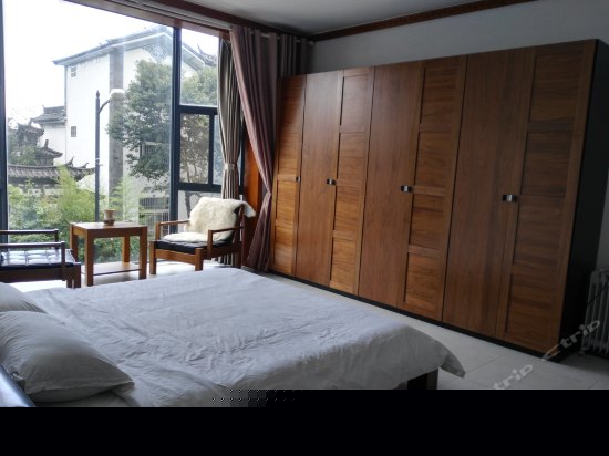 观山看海大理古城别墅