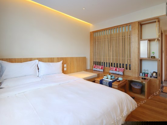 花园私密大床房