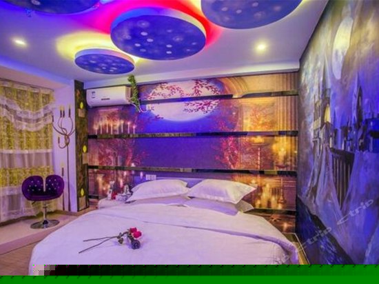 浪漫主题房