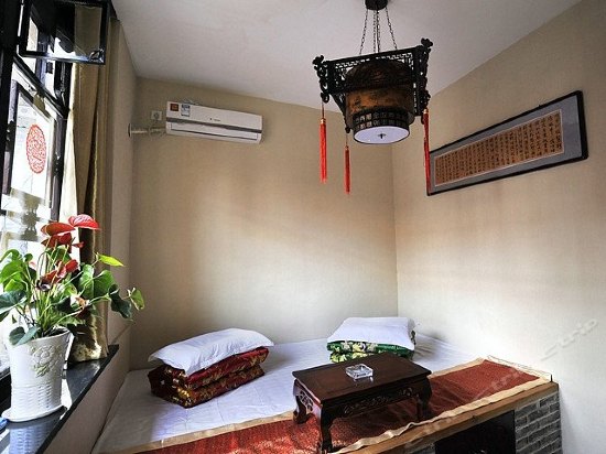 豪华明清家庭房