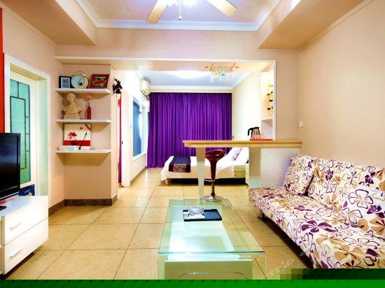 开放式两房一厅海景套房